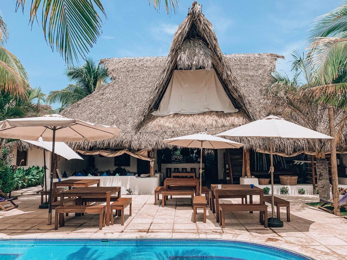 Paredon Surf House Hotel El Paredon Buena Vista ภายนอก รูปภาพ
