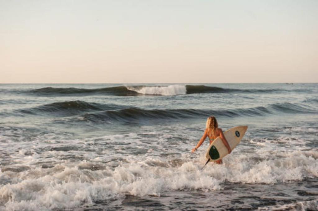 Paredon Surf House Hotel El Paredon Buena Vista ภายนอก รูปภาพ