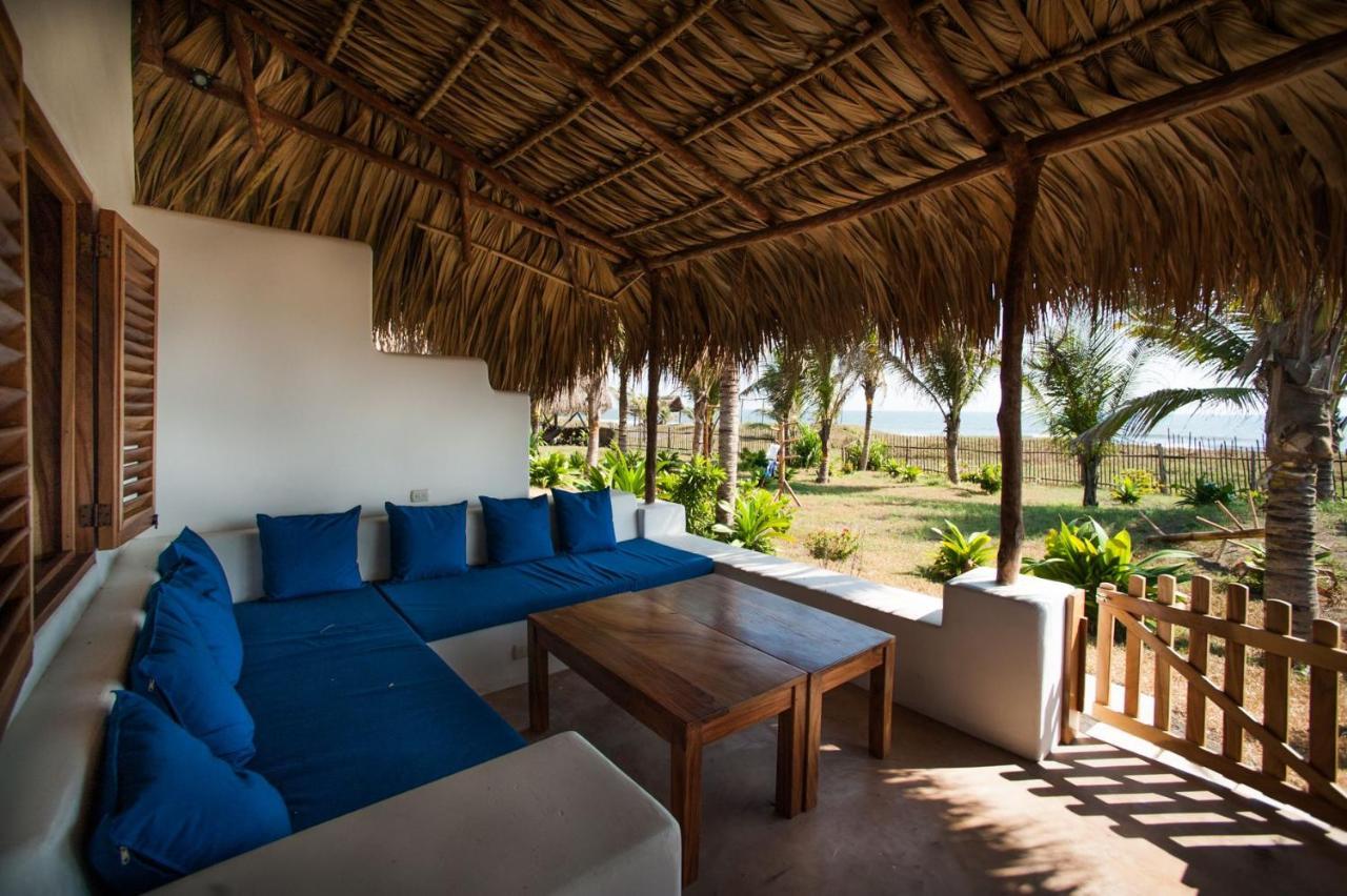 Paredon Surf House Hotel El Paredon Buena Vista ภายนอก รูปภาพ