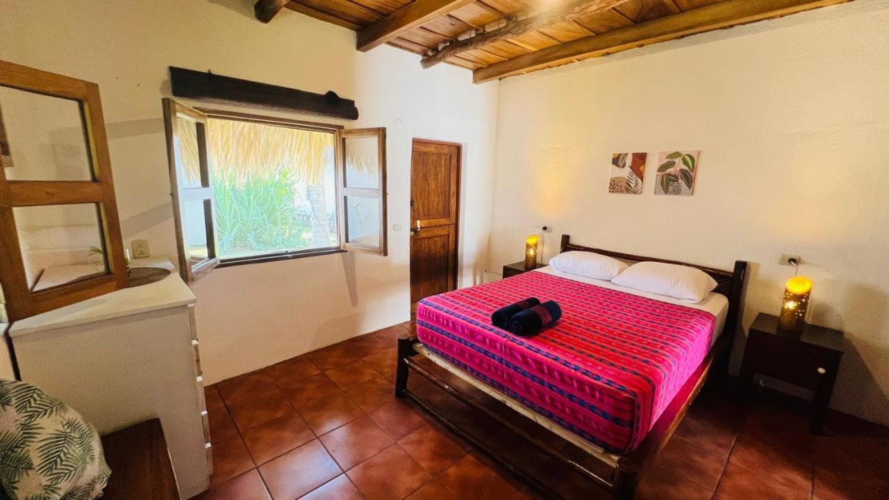 Paredon Surf House Hotel El Paredon Buena Vista ภายนอก รูปภาพ