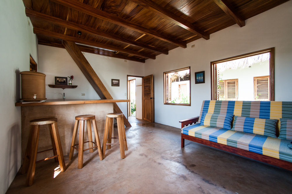 Paredon Surf House Hotel El Paredon Buena Vista ภายนอก รูปภาพ