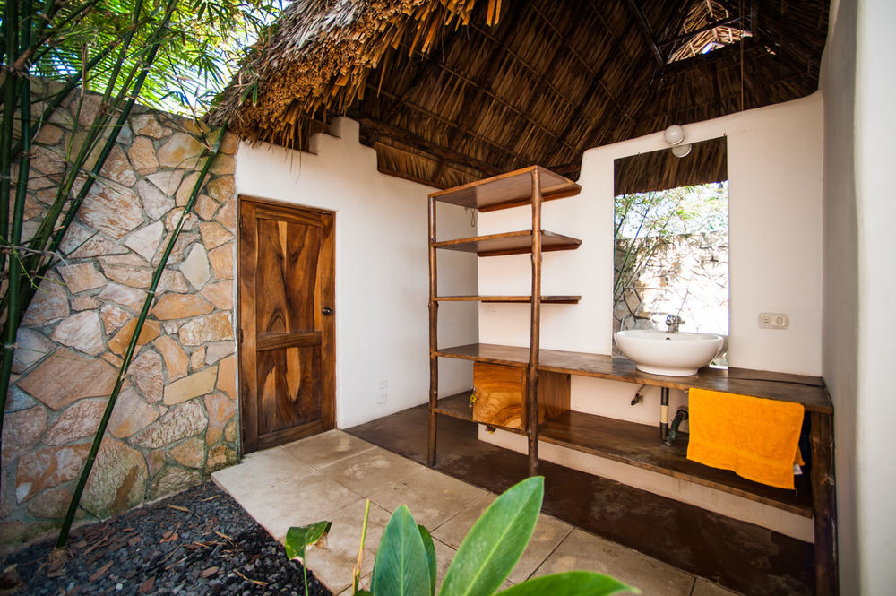 Paredon Surf House Hotel El Paredon Buena Vista ภายนอก รูปภาพ